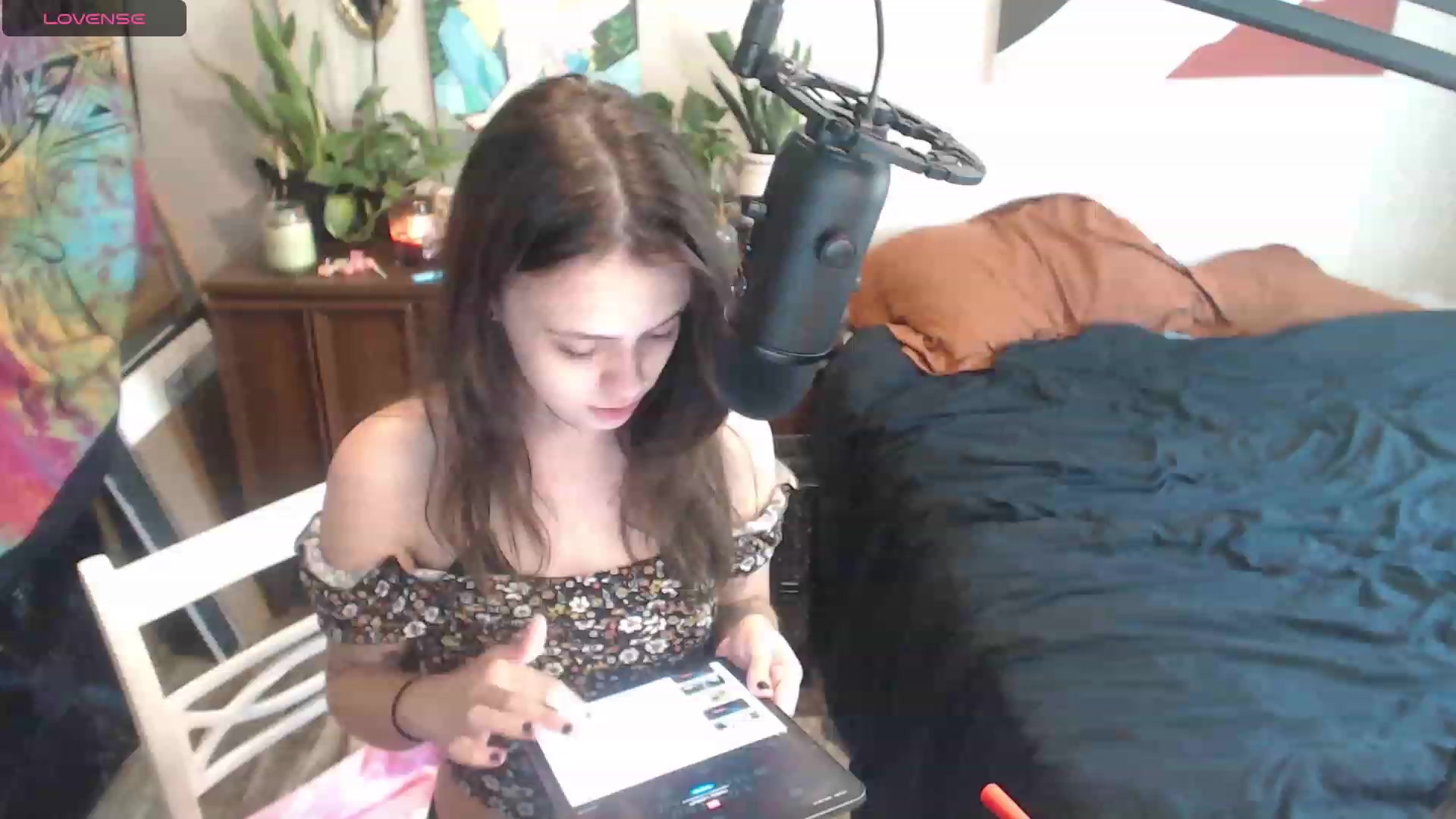 Gallery image thumbnail from KKayKitten's myfreecams stream on, 09/13/2023, 19:58 image 18 of 20