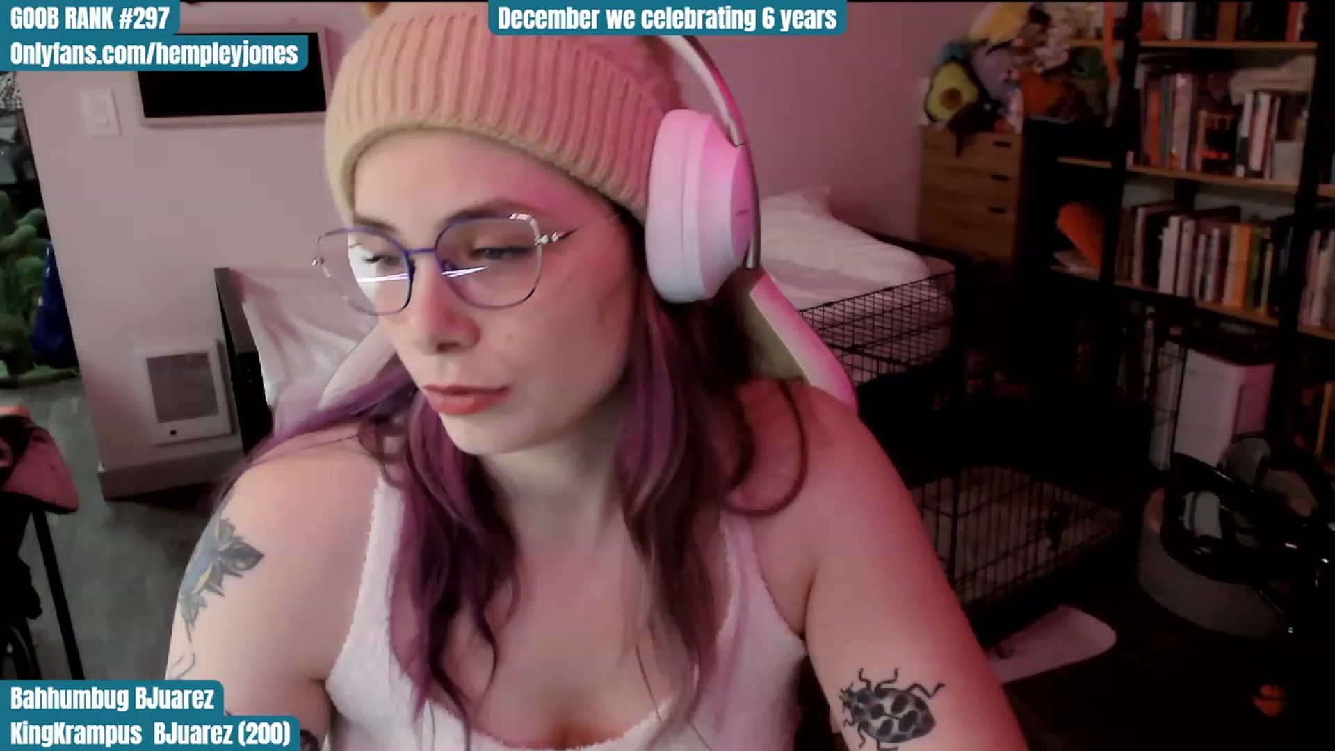Gallery image thumbnail from KRAMPUSSY's myfreecams stream on, 12/09/2023, 02:04 image 18 of 20