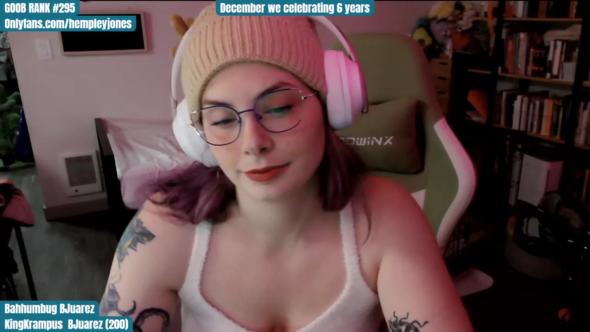 Gallery image thumbnail from KRAMPUSSY's myfreecams stream on, 12/09/2023, 02:04 image 13 of 20