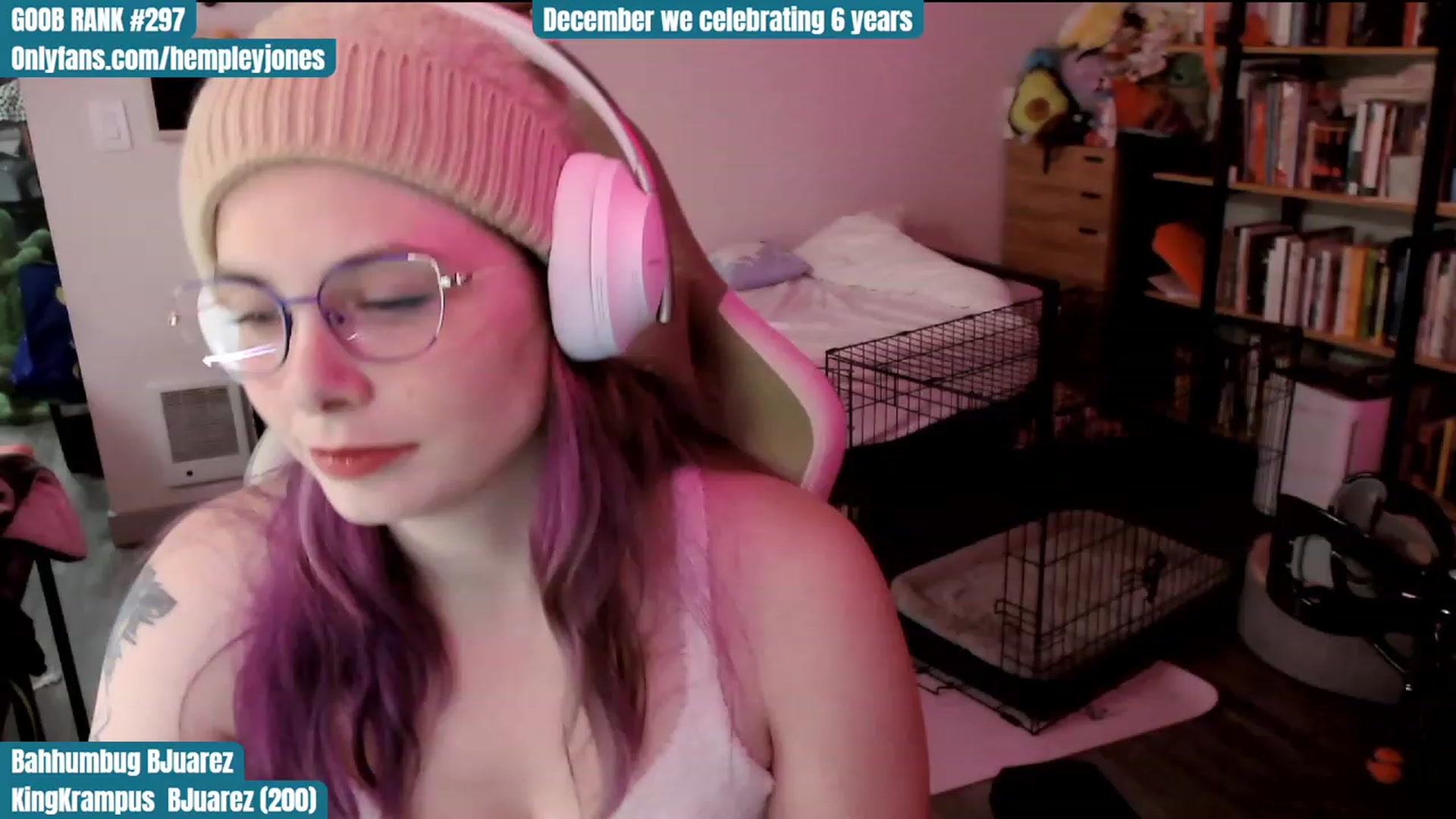 Gallery image thumbnail from KRAMPUSSY's myfreecams stream on, 12/09/2023, 02:04 image 20 of 20