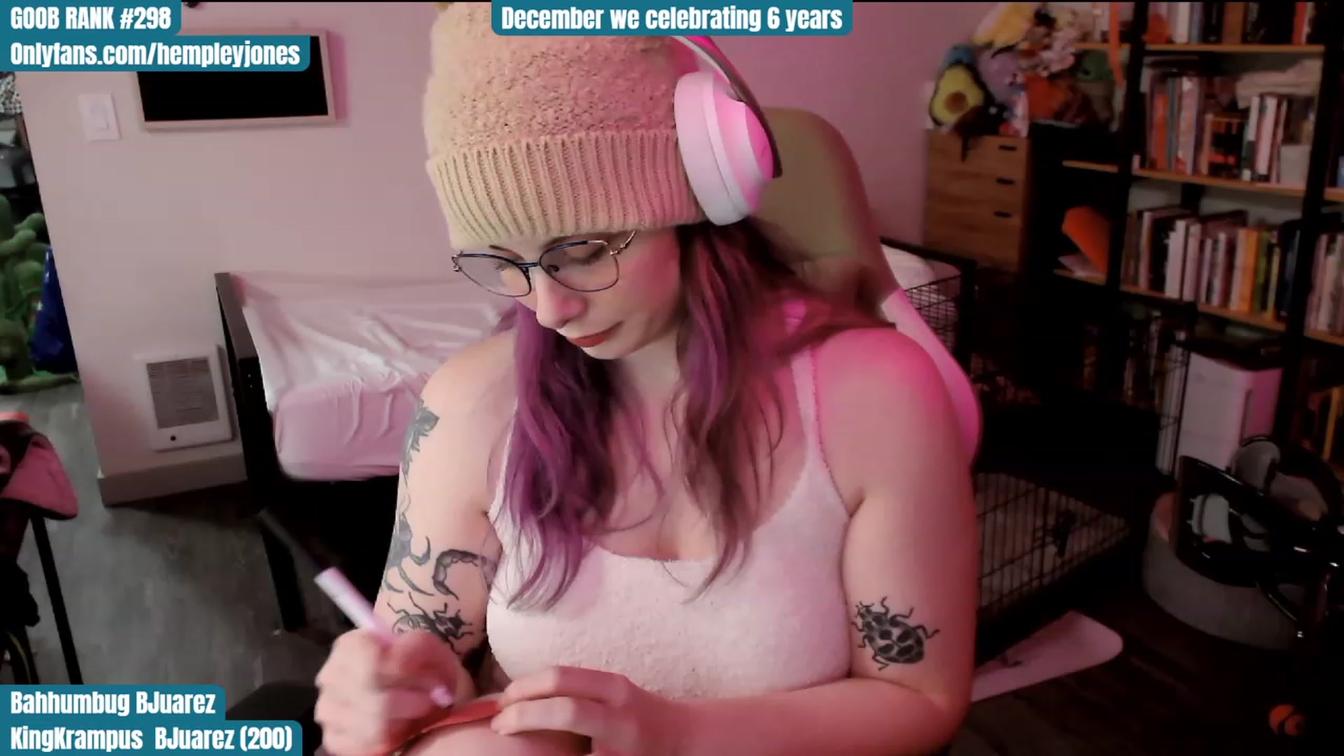 Gallery image thumbnail from KRAMPUSSY's myfreecams stream on, 12/09/2023, 02:04 image 3 of 20