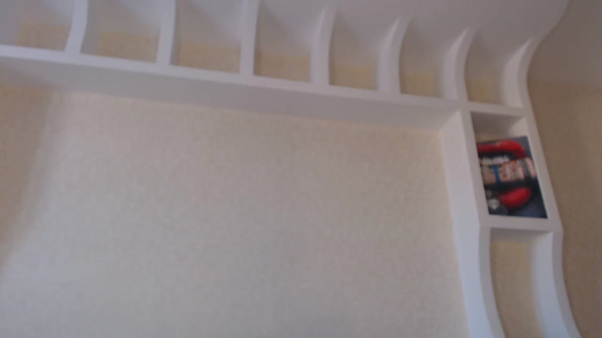 Gallery image thumbnail from KRISLITE's myfreecams stream on, 11/23/2022, 08:49 image 16 of 20