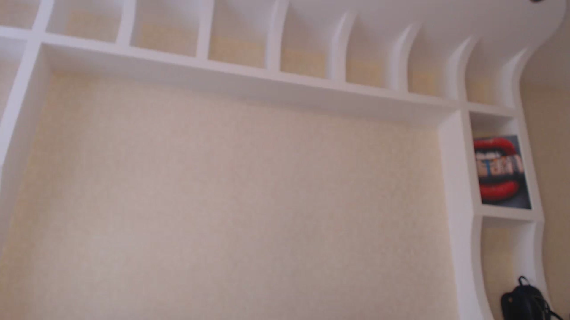Gallery image thumbnail from KRISLITE's myfreecams stream on, 01/30/2023, 08:06 image 14 of 20