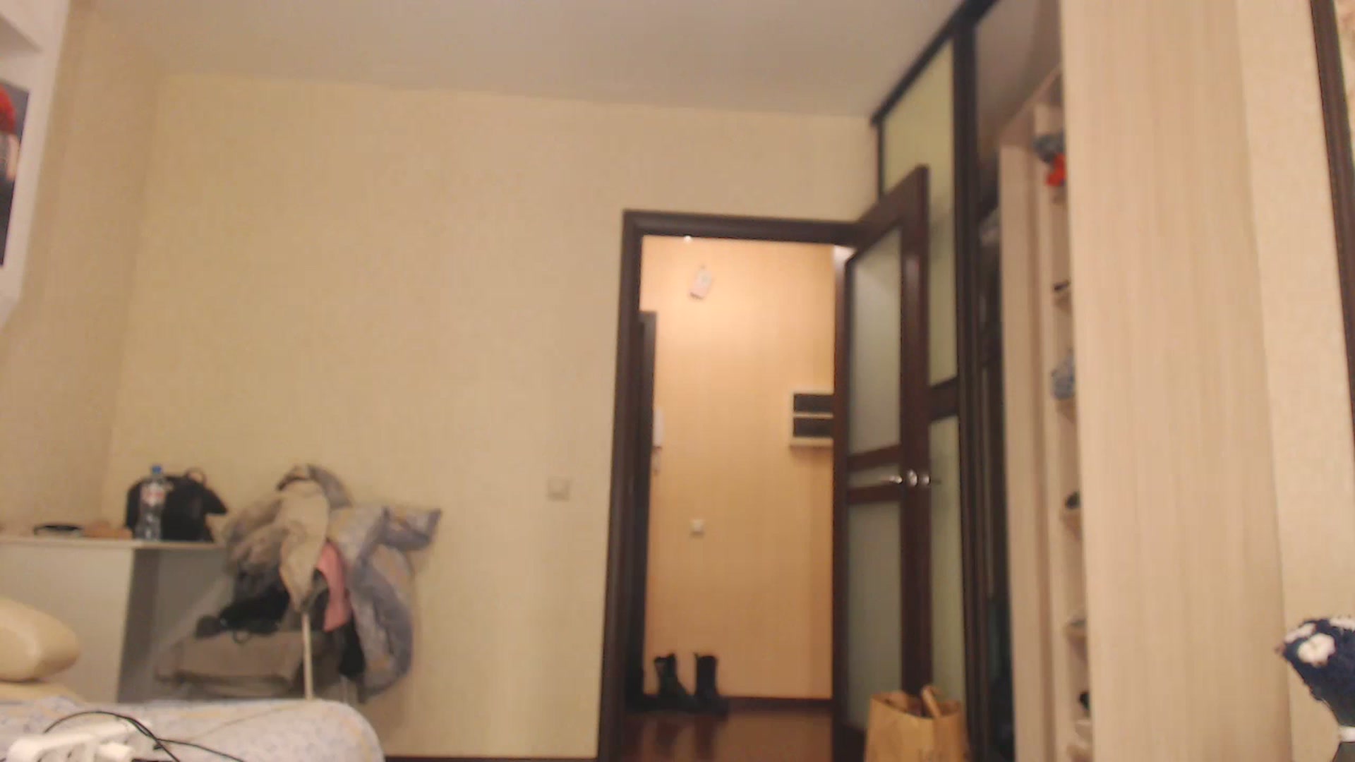 Gallery image thumbnail from KRISLITE's myfreecams stream on, 02/27/2023, 15:12 image 17 of 20