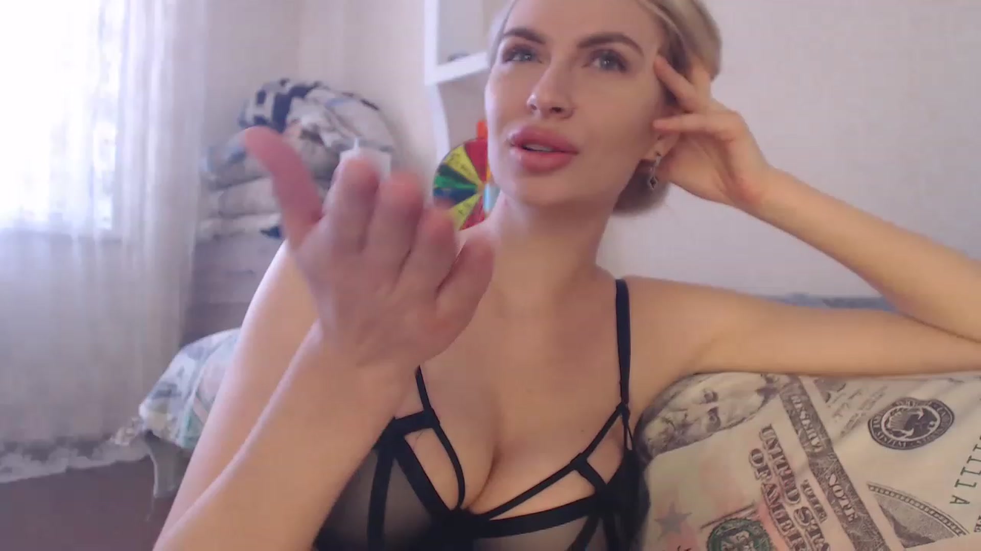 Gallery image thumbnail from KRISLITE's myfreecams stream on, 03/07/2023, 08:35 image 5 of 20
