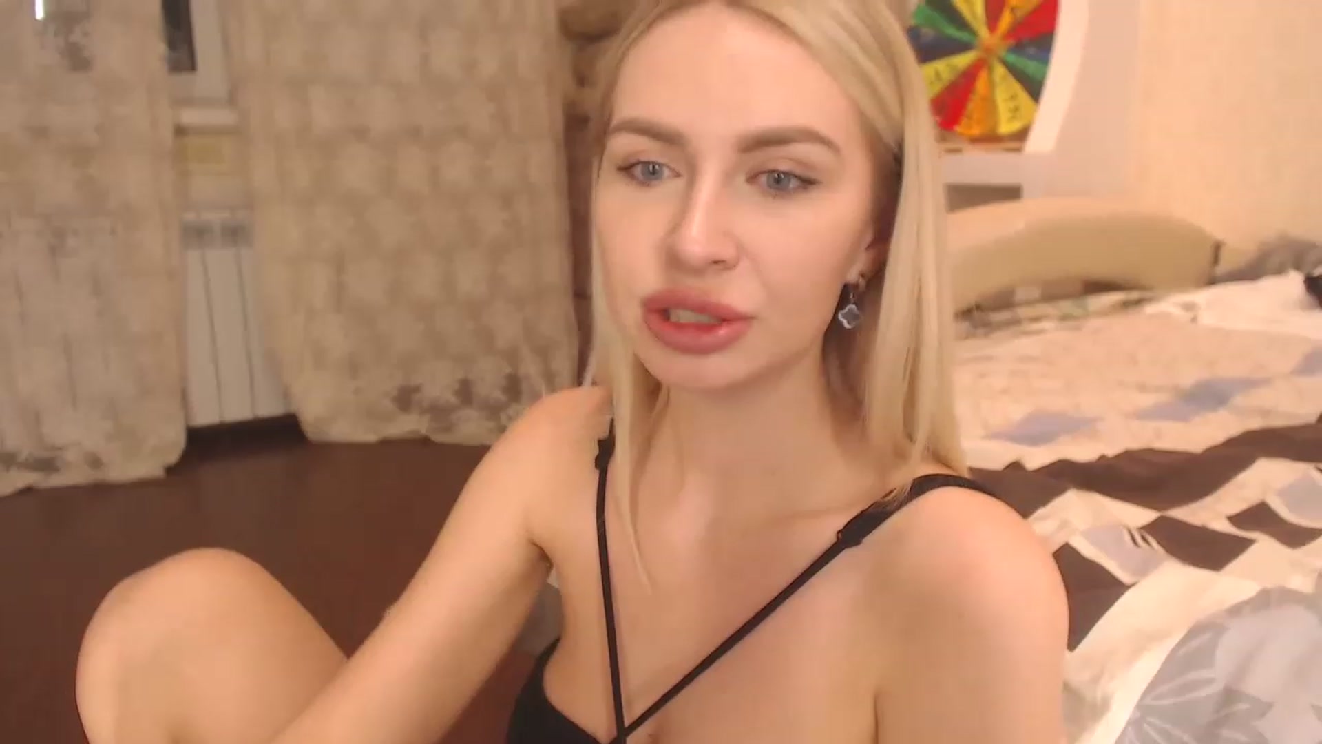 Gallery image thumbnail from KRISLITE's myfreecams stream on, 03/07/2023, 15:24 image 20 of 20