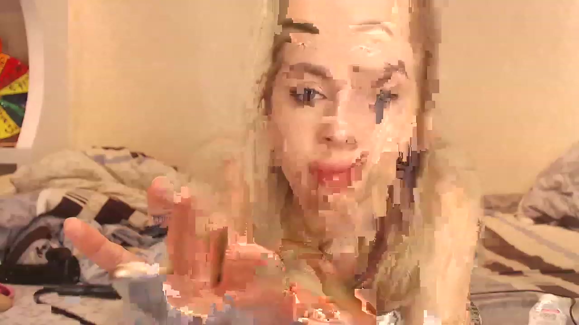 Gallery image thumbnail from KRISLITE's myfreecams stream on, 03/25/2023, 15:54 image 17 of 20