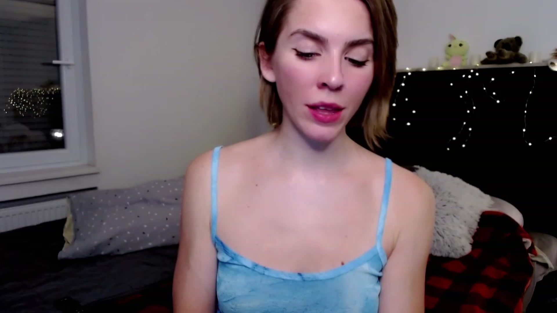 Gallery image thumbnail from K_I_A's myfreecams stream on, 02/03/2023, 19:58 image 15 of 20