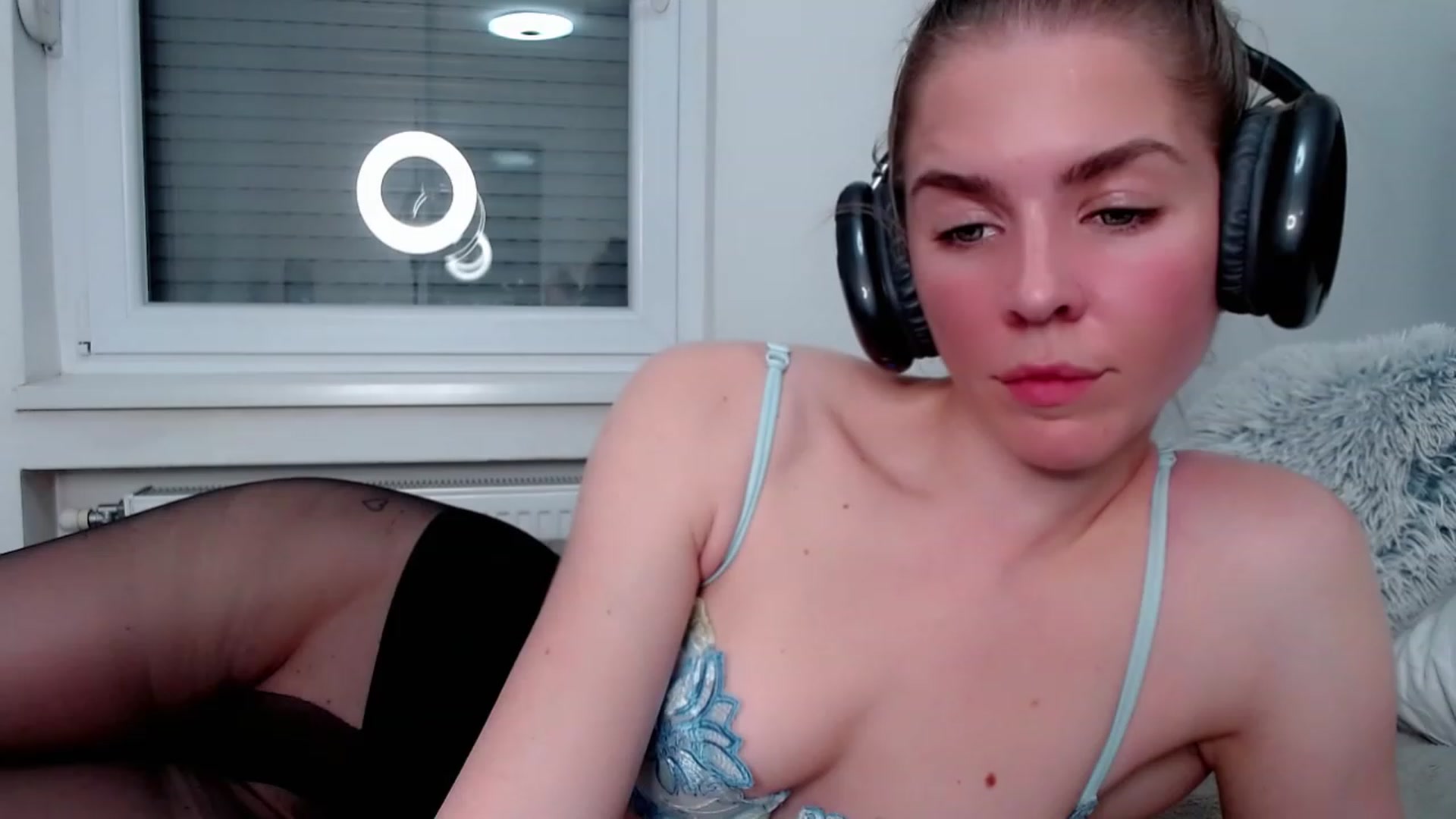 Gallery image thumbnail from K_I_A's myfreecams stream on, 06/12/2023, 18:51 image 17 of 20