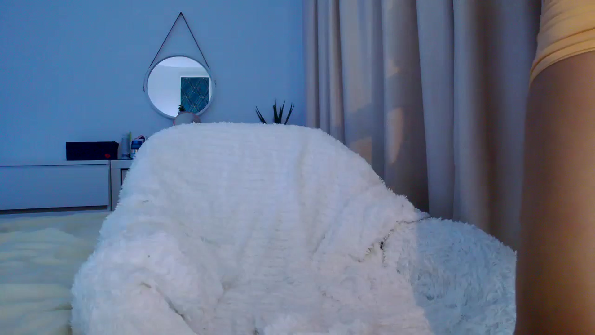 Gallery image thumbnail from K_KalIySya_S's myfreecams stream on, 09/26/2023, 19:31 image 13 of 20