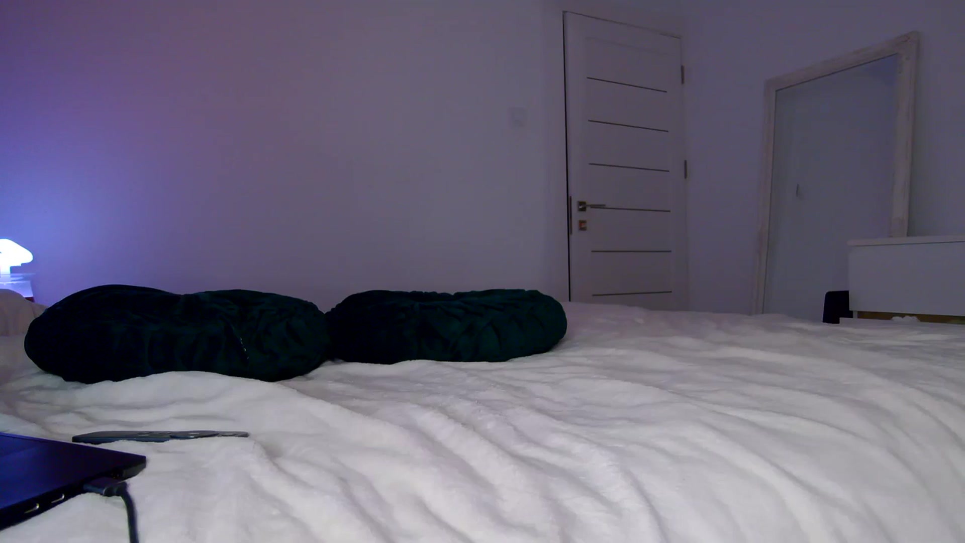 Gallery image thumbnail from K_KalIySya_S's myfreecams stream on, 10/08/2023, 23:20 image 4 of 20