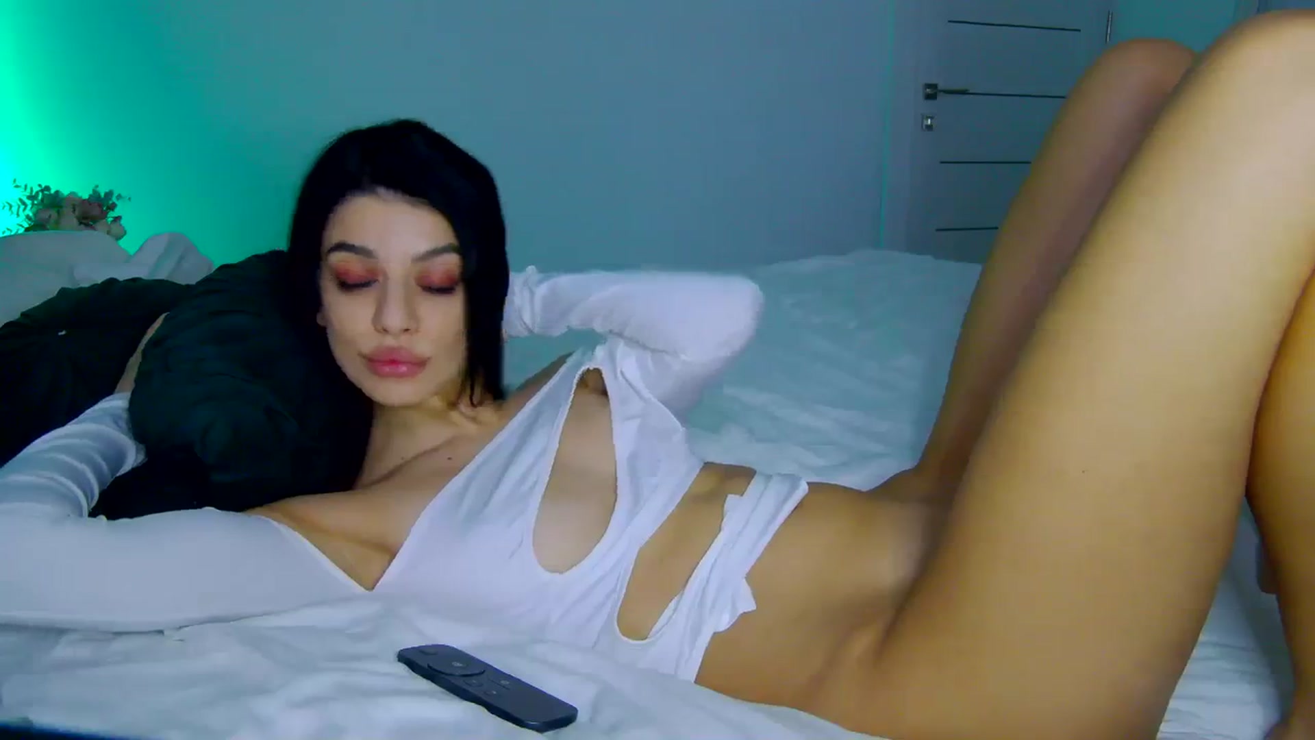 Gallery image thumbnail from K_KalIySya_S's myfreecams stream on, 11/26/2023, 20:04 image 8 of 20