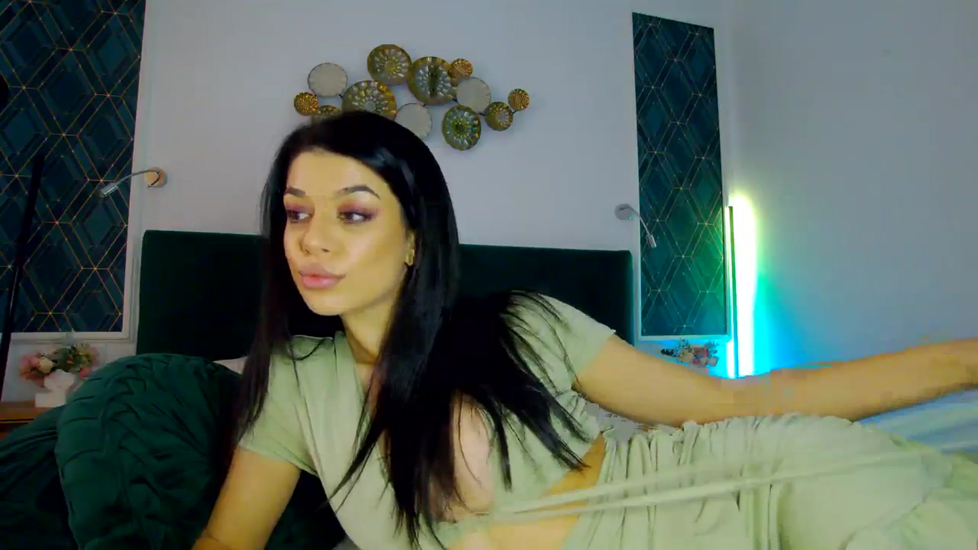 Gallery image thumbnail from K_KalIySya_S's myfreecams stream on, 12/06/2023, 13:57 image 13 of 20