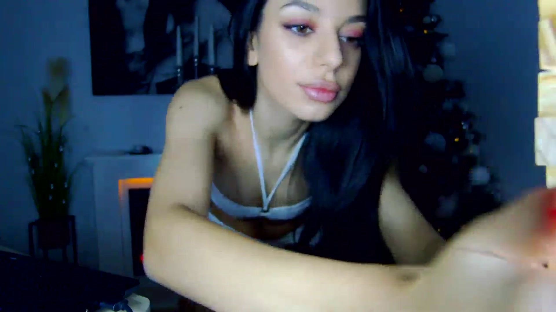 Gallery image thumbnail from K_KalIySya_S's myfreecams stream on, 12/14/2023, 12:31 image 18 of 20
