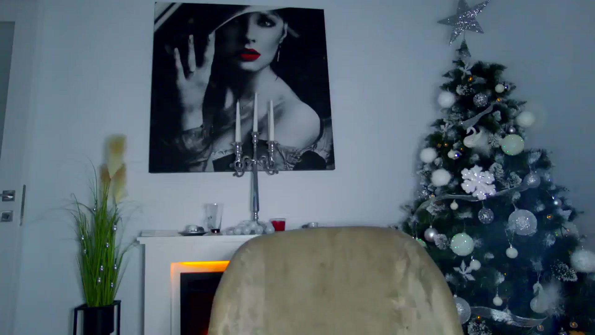 Gallery image thumbnail from K_KalIySya_S's myfreecams stream on, 12/14/2023, 13:58 image 10 of 20