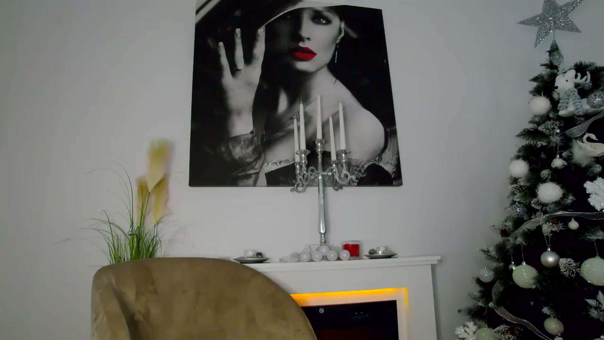 Gallery image thumbnail from K_KalIySya_S's myfreecams stream on, 12/20/2023, 12:00 image 15 of 20