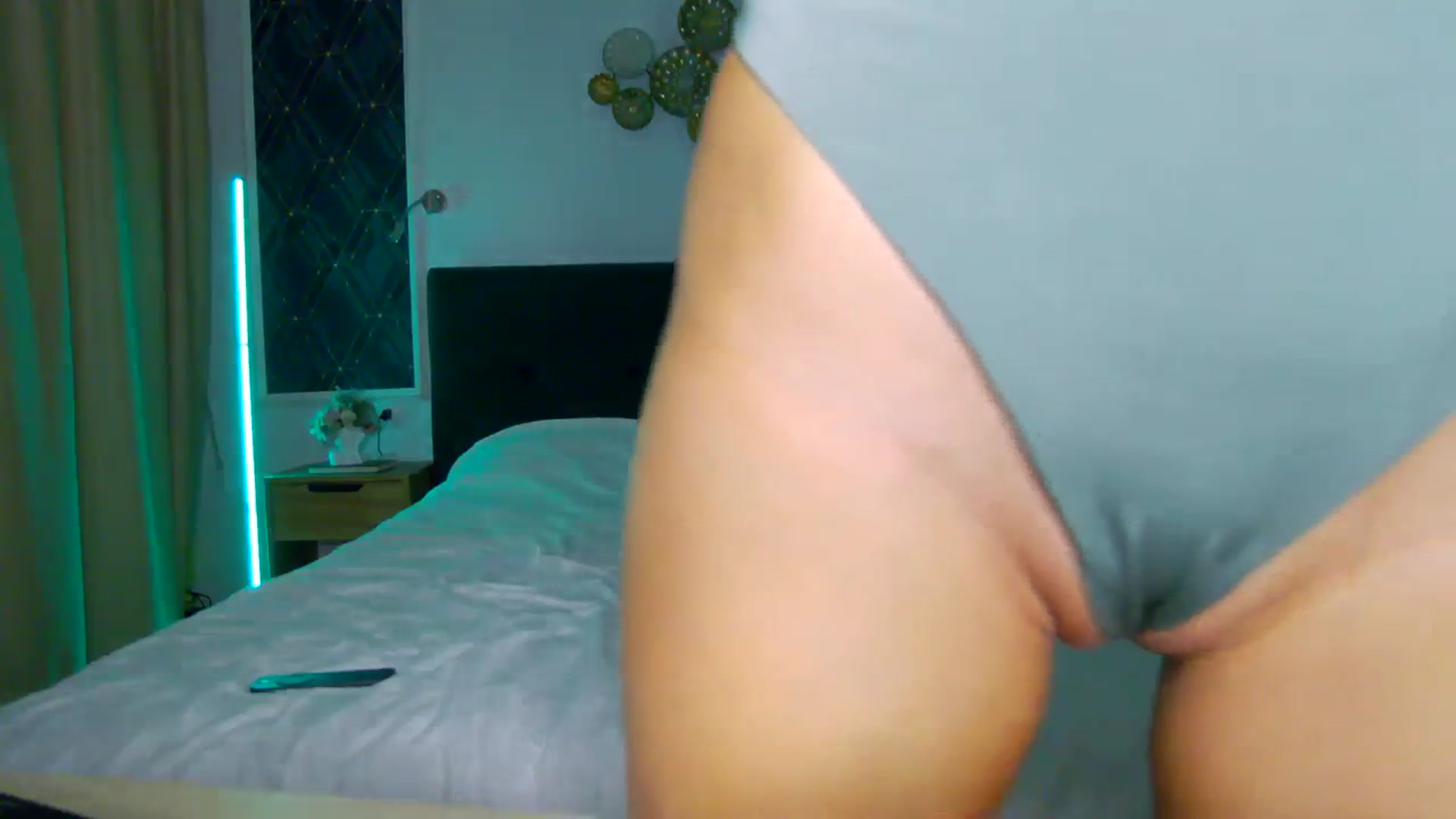 Gallery image thumbnail from K_KalIySya_S's myfreecams stream on, 02/21/2024, 19:35 image 11 of 20