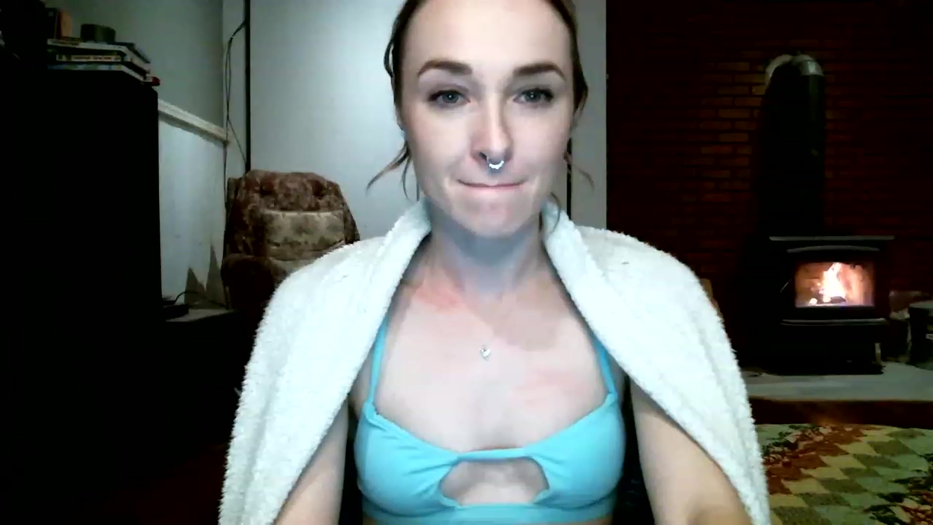 Gallery image thumbnail from K_O_A's myfreecams stream on, 11/18/2022, 07:36 image 20 of 20