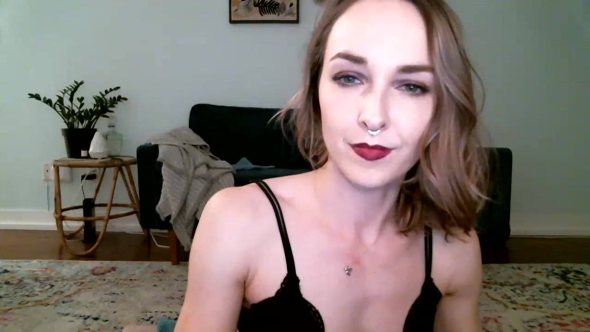 Gallery image thumbnail from K_O_A's myfreecams stream on, 11/29/2022, 05:47 image 18 of 20