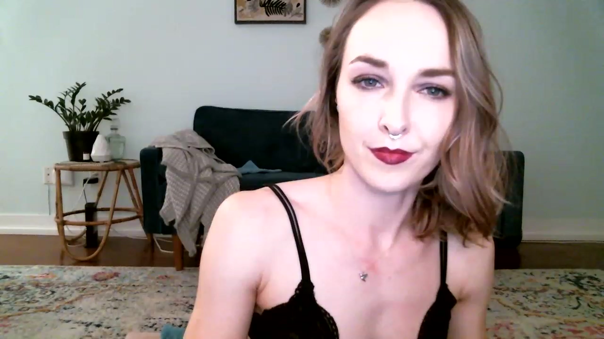 Gallery image thumbnail from K_O_A's myfreecams stream on, 11/29/2022, 05:47 image 19 of 20