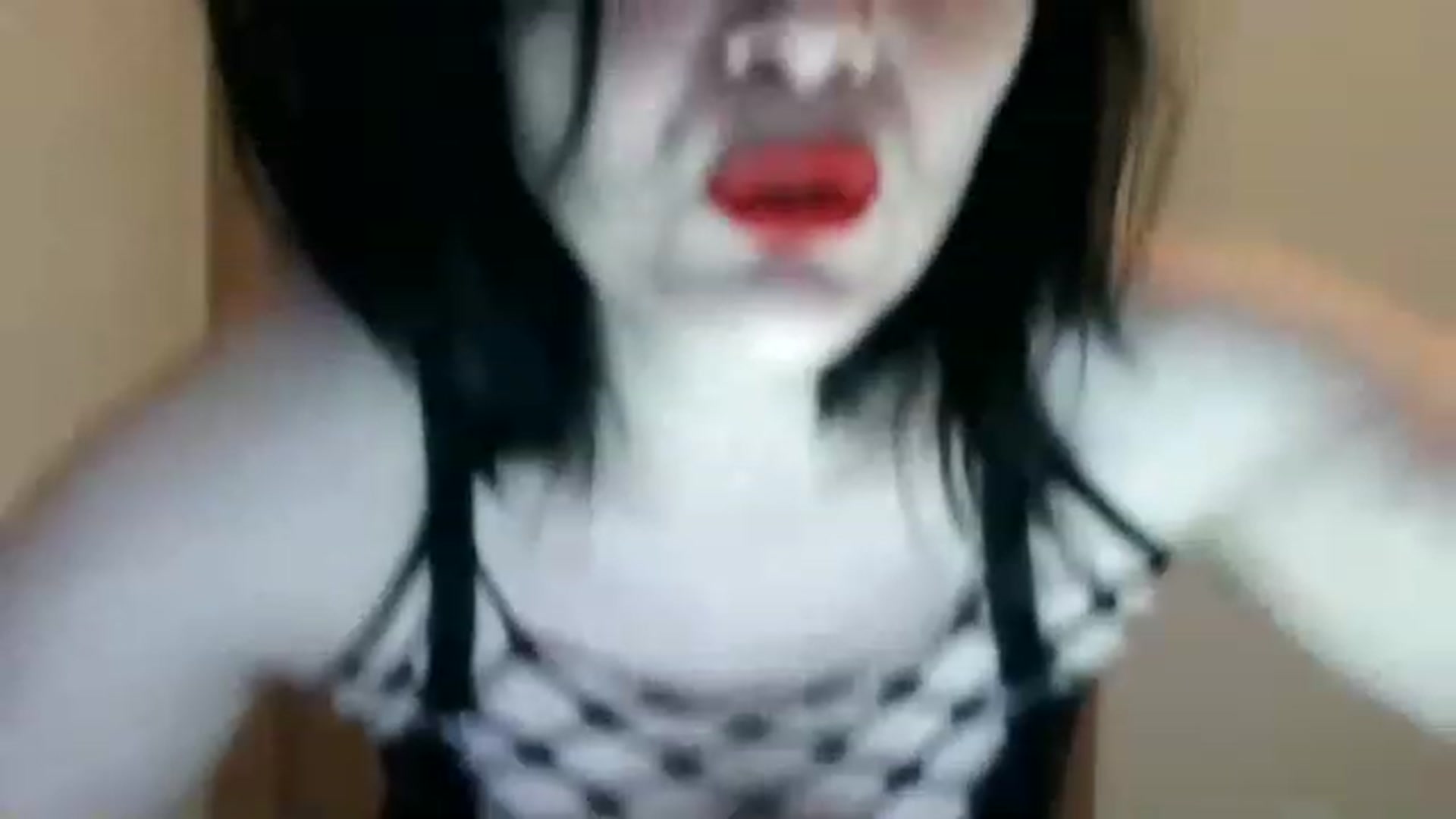 Gallery image thumbnail from K_Queen's myfreecams stream on, 06/25/2023, 17:55 image 2 of 20