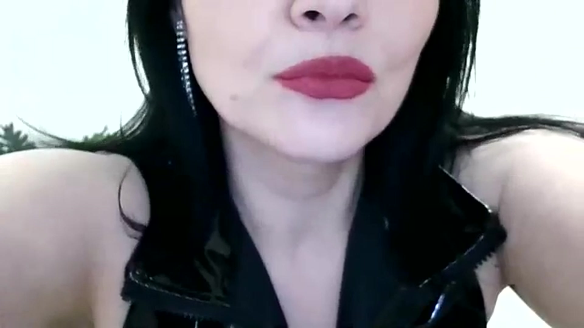 Gallery image thumbnail from K_Queen's myfreecams stream on, 05/27/2024, 13:14 image 8 of 20
