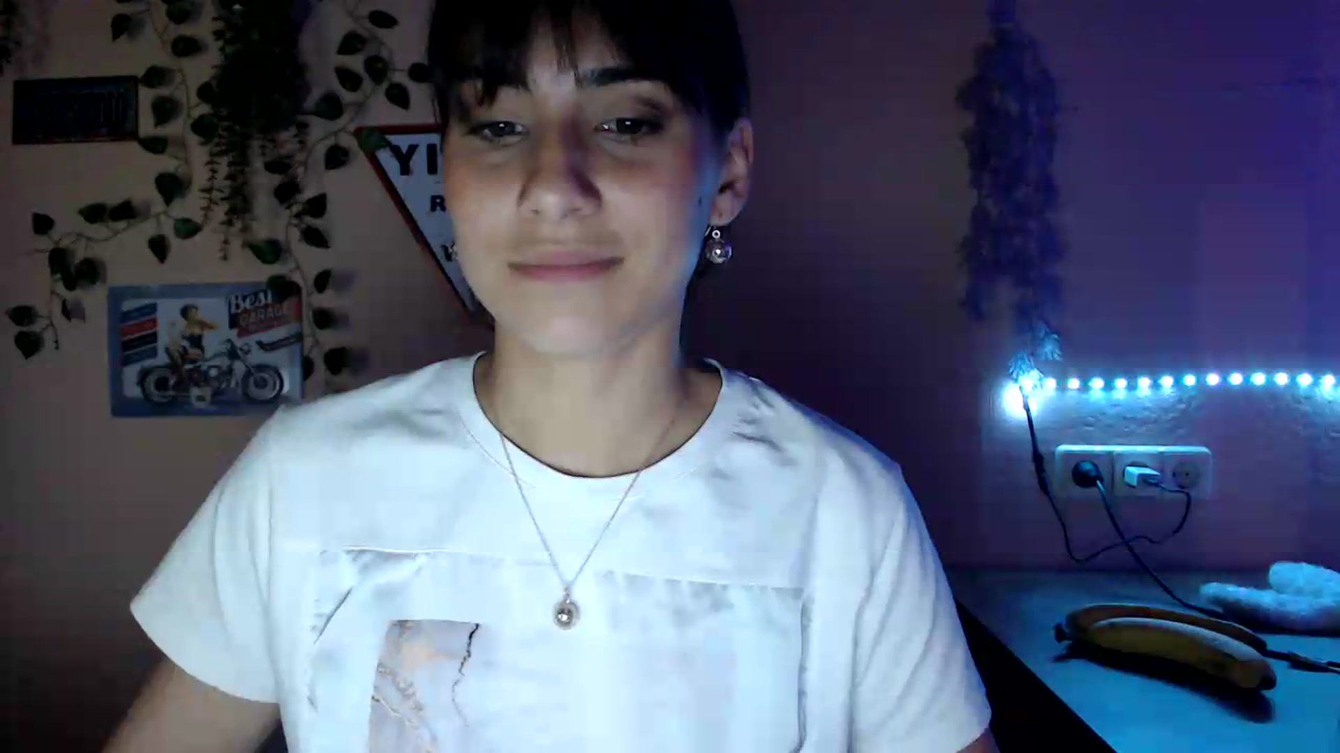 Gallery image thumbnail from K_Sandra's myfreecams stream on, 09/19/2026, 19:41 image 18 of 20