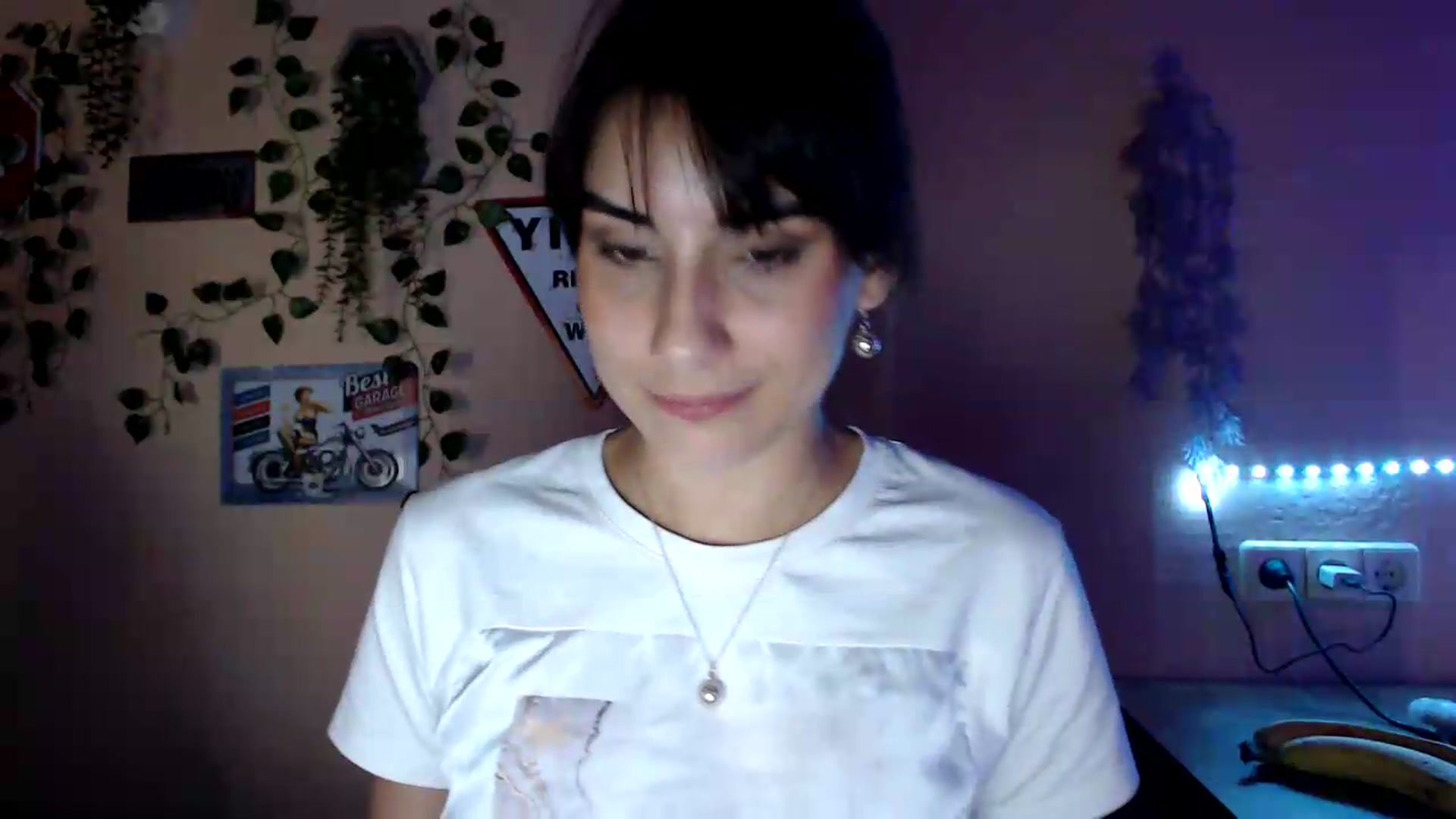 Gallery image thumbnail from K_Sandra's myfreecams stream on, 09/19/2026, 19:41 image 11 of 20