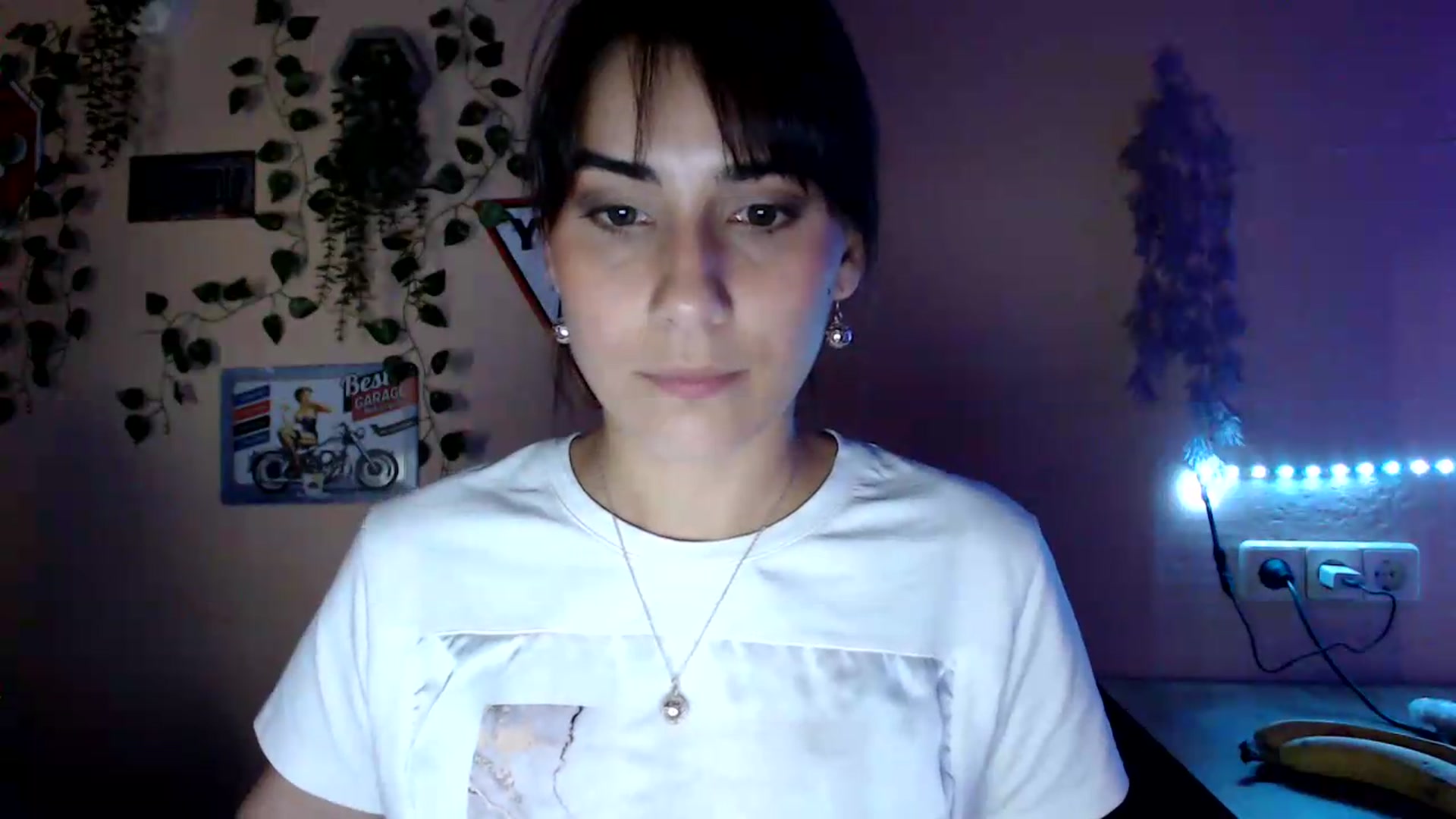 Gallery image thumbnail from K_Sandra's myfreecams stream on, 09/19/2026, 19:41 image 7 of 20
