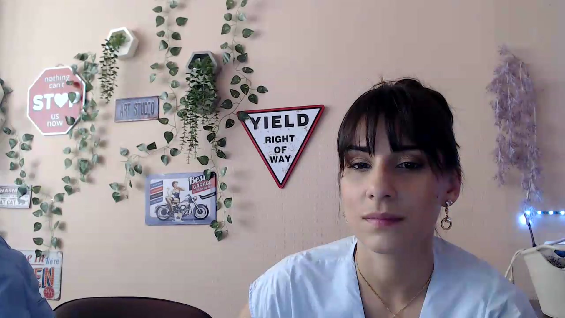 Gallery image thumbnail from K_Sandra's myfreecams stream on, 09/20/2026, 15:18 image 20 of 20