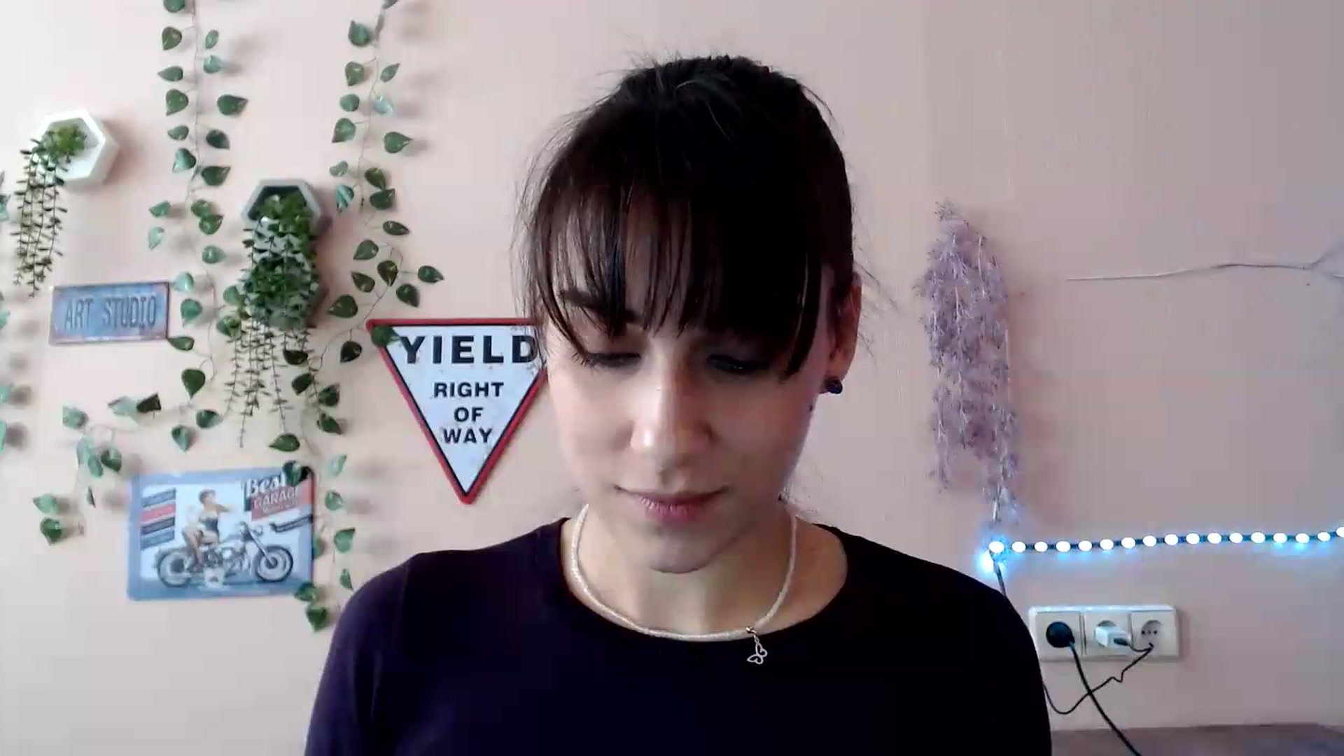 Gallery image thumbnail from K_Sandra's myfreecams stream on, 09/22/2026, 13:19 image 5 of 20