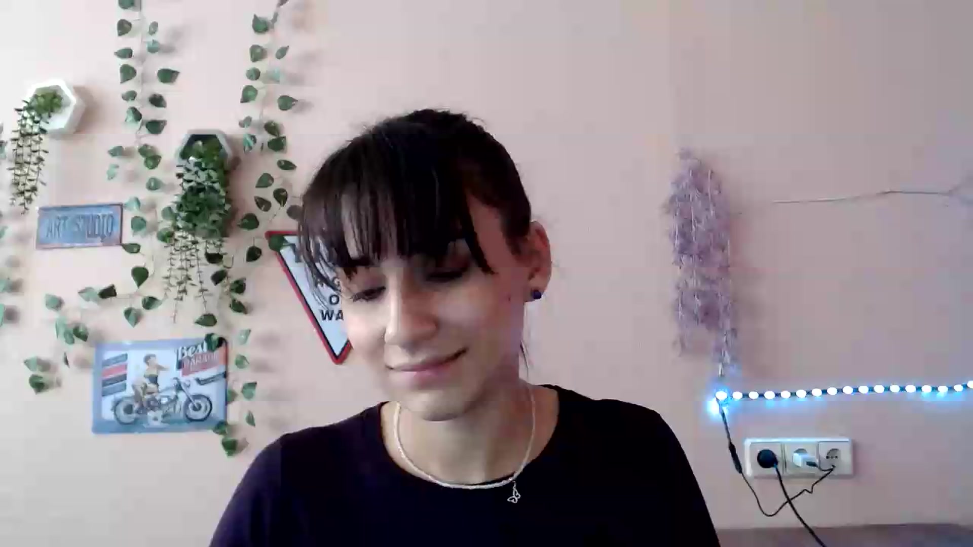 Gallery image thumbnail from K_Sandra's myfreecams stream on, 09/22/2026, 13:19 image 1 of 20