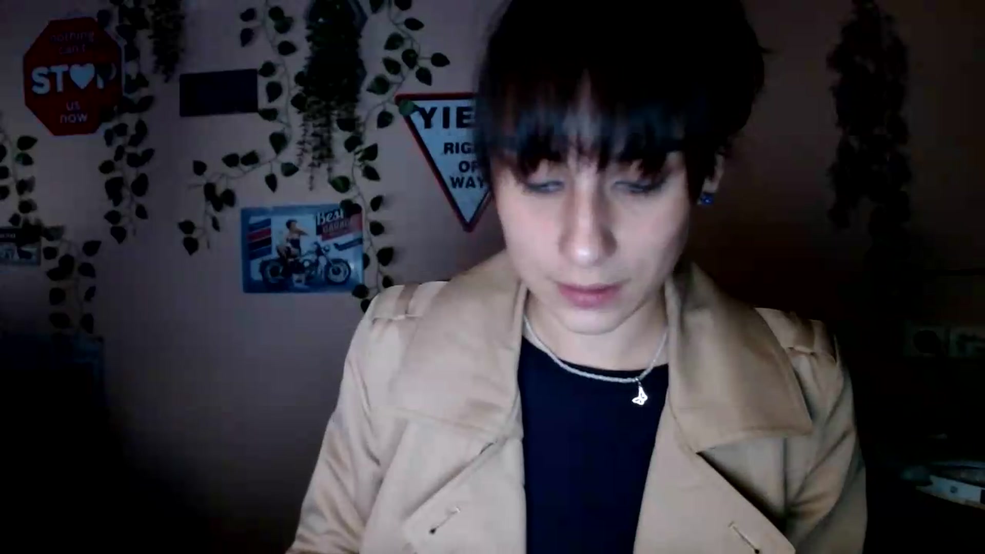 Gallery image thumbnail from K_Sandra's myfreecams stream on, 09/22/2026, 18:31 image 15 of 20