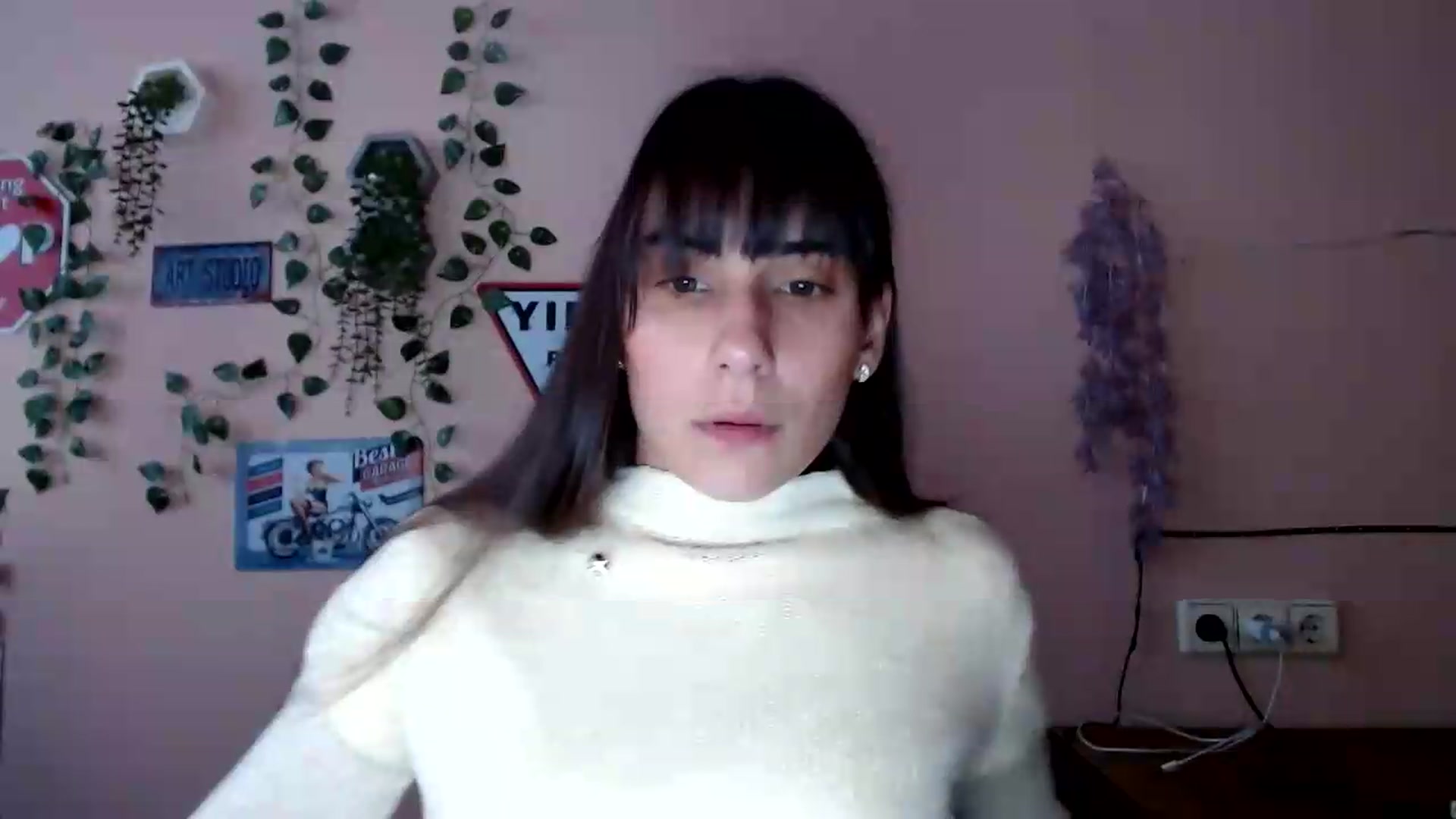 Gallery image thumbnail from K_Sandra's myfreecams stream on, 09/24/2026, 17:39 image 6 of 20