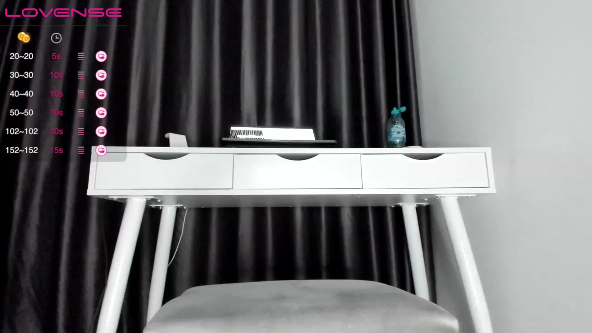 Gallery image thumbnail from K__A__T's myfreecams stream on, 11/18/2022, 13:47 image 16 of 20