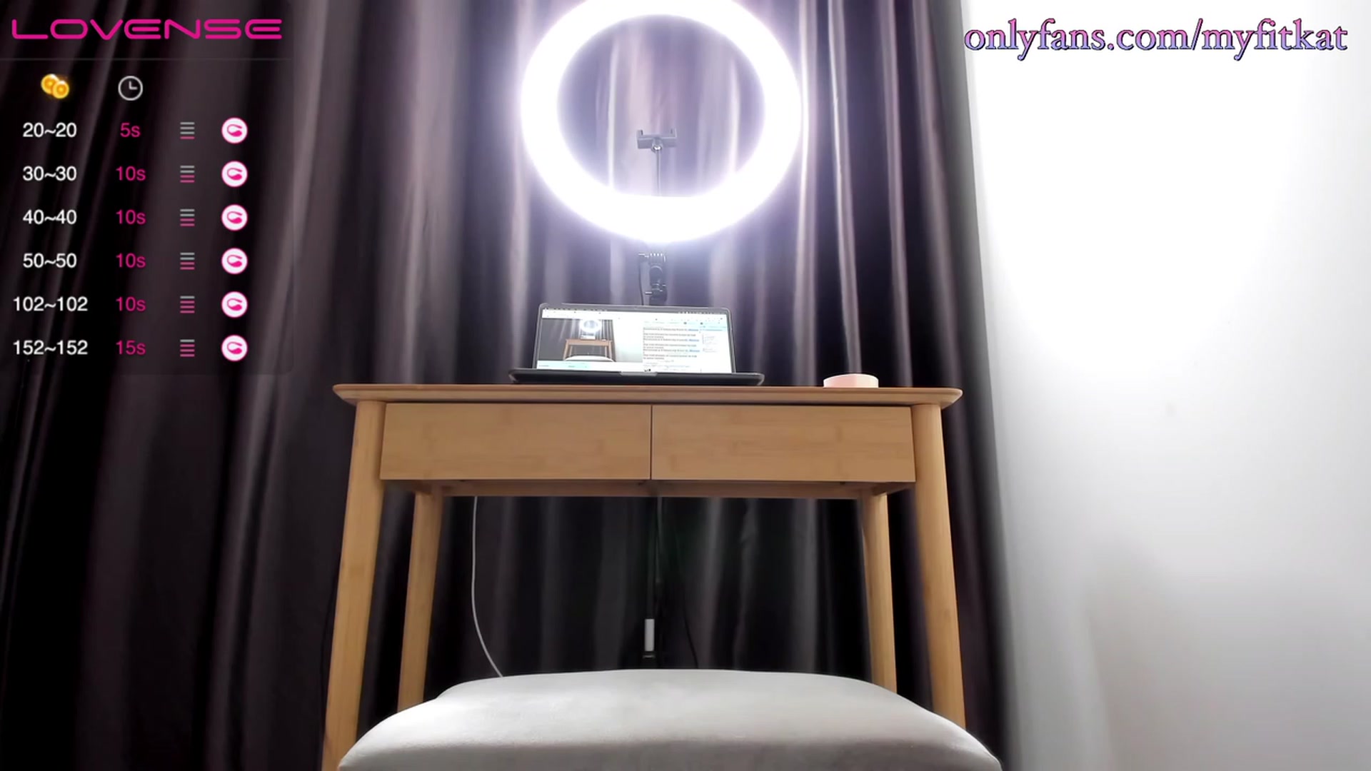 Gallery image thumbnail from K__A__T's myfreecams stream on, 12/04/2022, 12:41 image 14 of 20