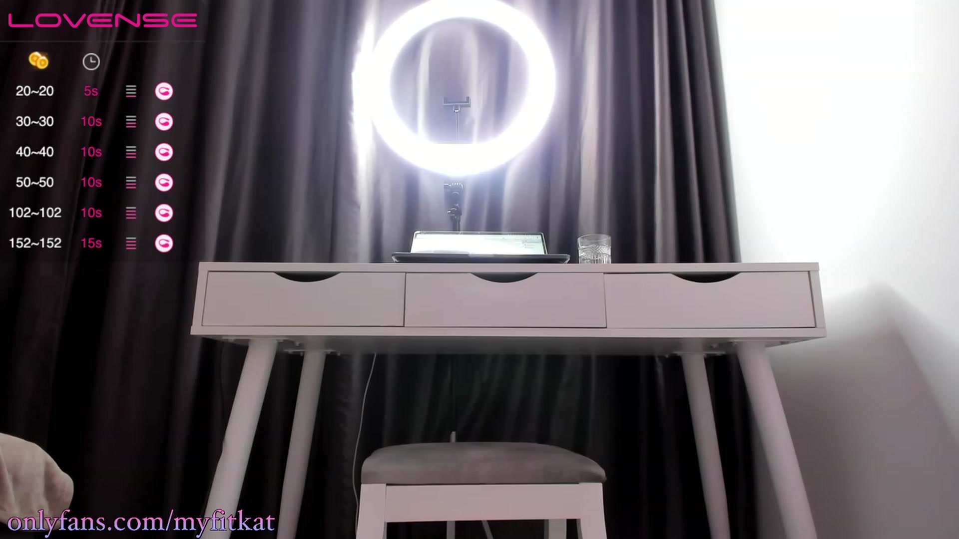 Gallery image thumbnail from K__A__T's myfreecams stream on, 12/17/2022, 12:32 image 7 of 20