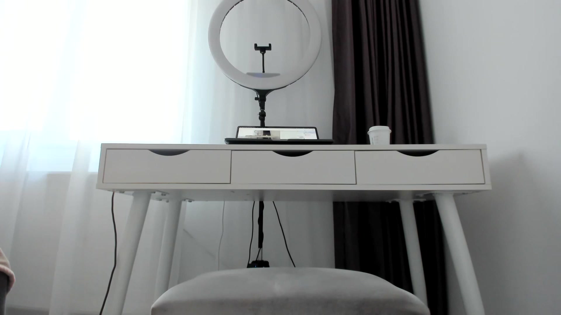 Gallery image thumbnail from K__A__T's myfreecams stream on, 12/20/2022, 11:17 image 3 of 20