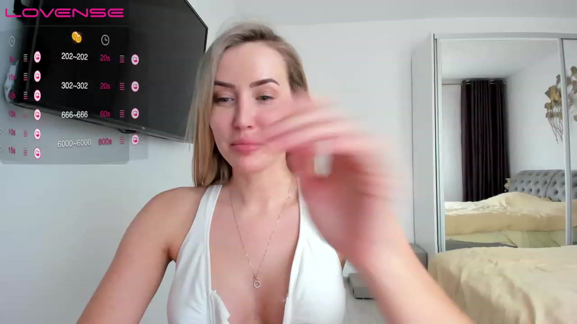 Gallery image thumbnail from K__A__T's myfreecams stream on, 03/10/2023, 11:07 image 2 of 20