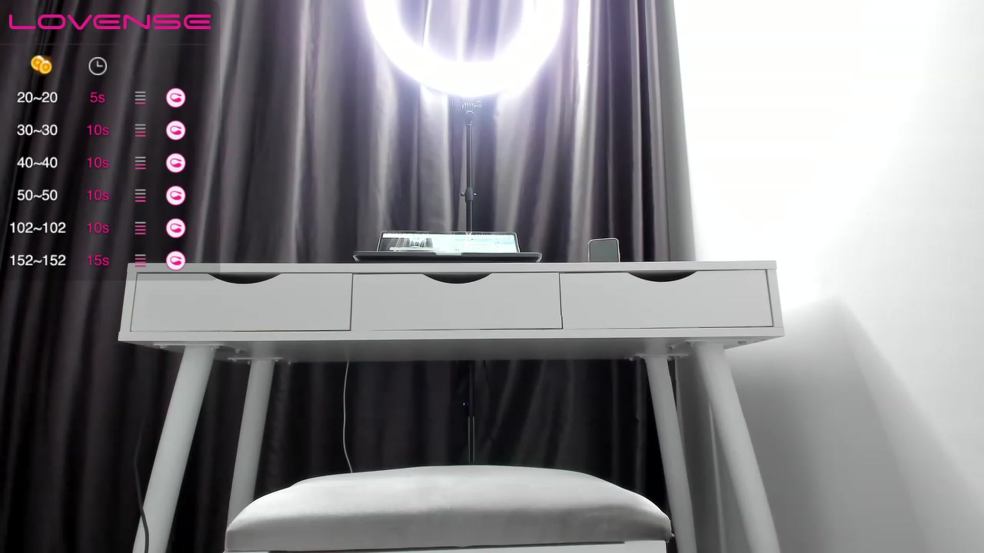 Gallery image thumbnail from K__A__T's myfreecams stream on, 04/12/2023, 20:14 image 19 of 20