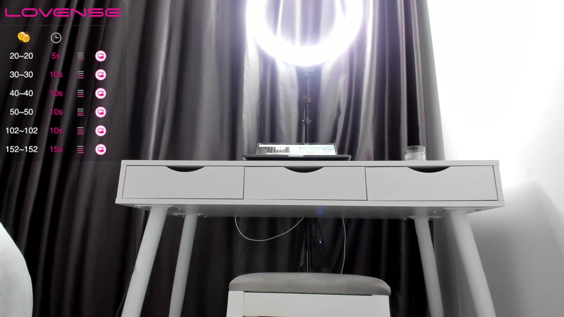 Gallery image thumbnail from K__A__T's myfreecams stream on, 04/16/2023, 22:06 image 10 of 20