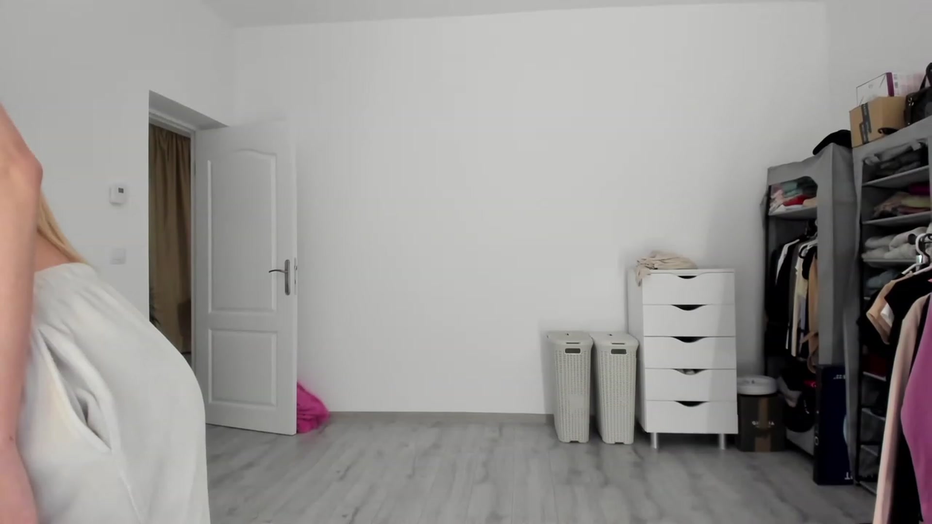 Gallery image thumbnail from K__A__T's myfreecams stream on, 05/08/2023, 22:10 image 4 of 20