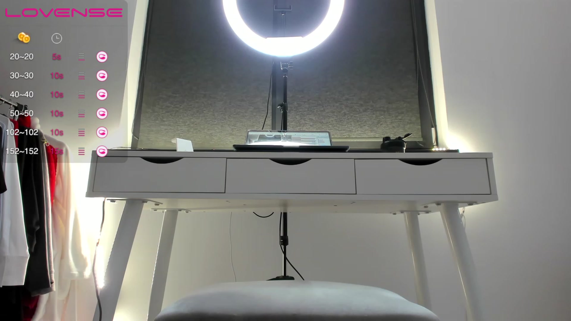 Gallery image thumbnail from K__A__T's myfreecams stream on, 05/25/2023, 18:40 image 17 of 20