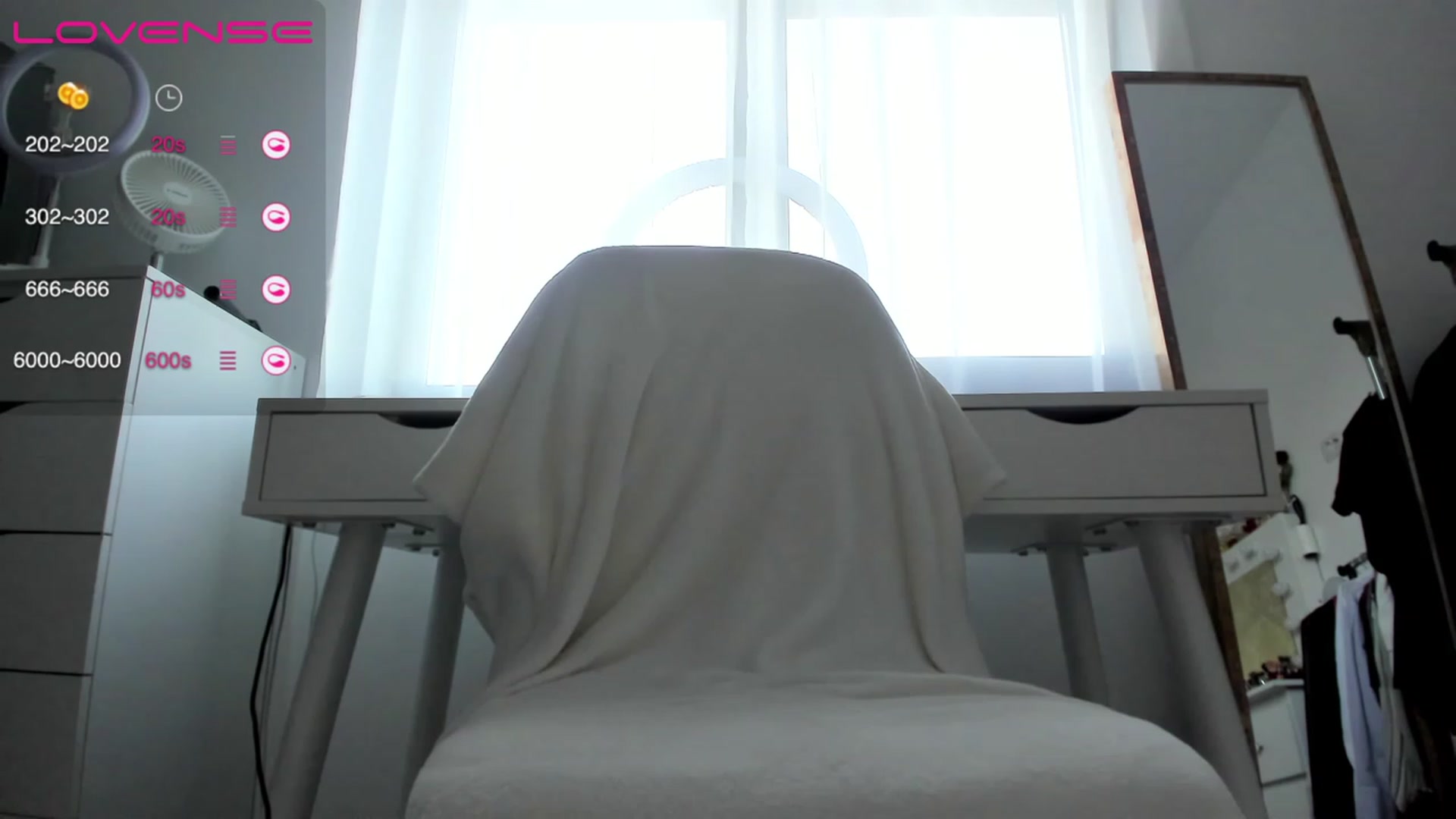 Gallery image thumbnail from K__A__T's myfreecams stream on, 08/05/2023, 16:19 image 13 of 20