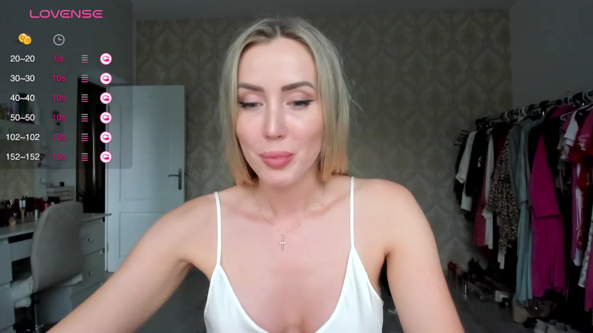 Gallery image thumbnail from K__A__T's myfreecams stream on, 08/18/2023, 16:16 image 19 of 20