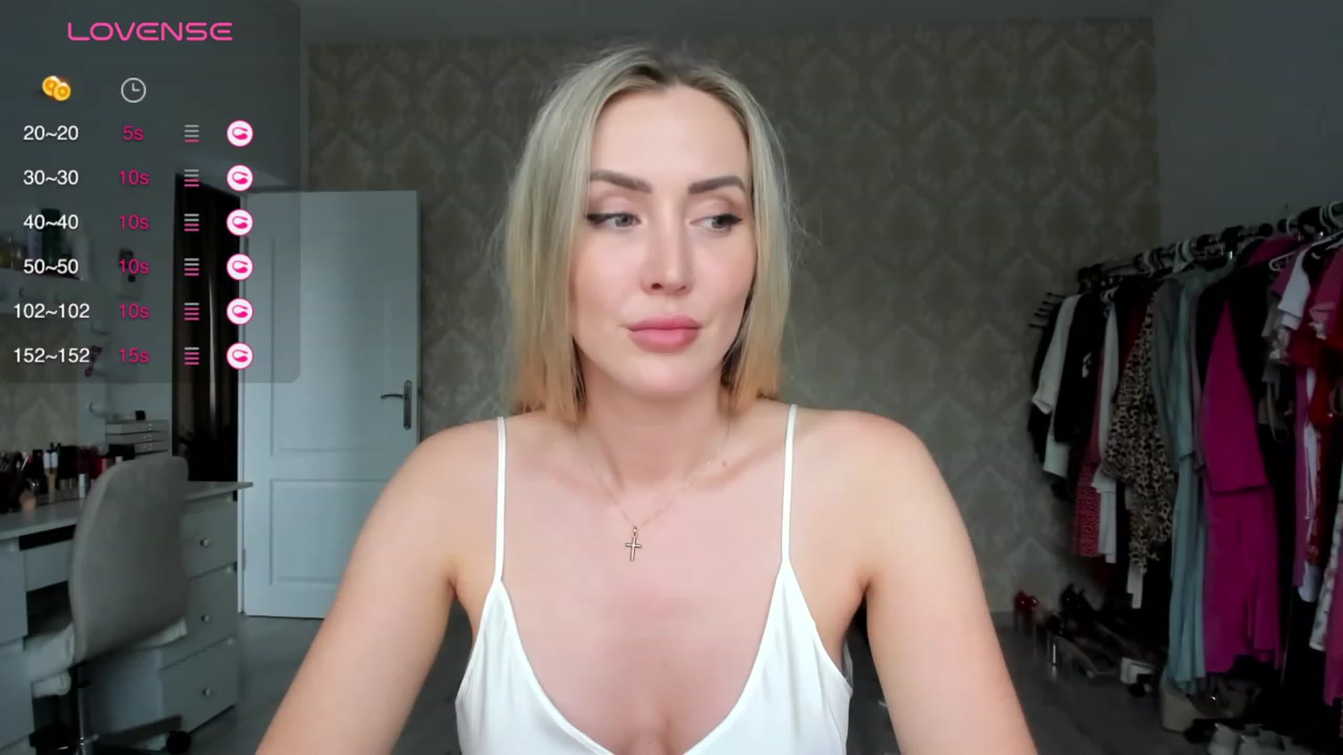 Gallery image thumbnail from K__A__T's myfreecams stream on, 08/18/2023, 16:16 image 20 of 20