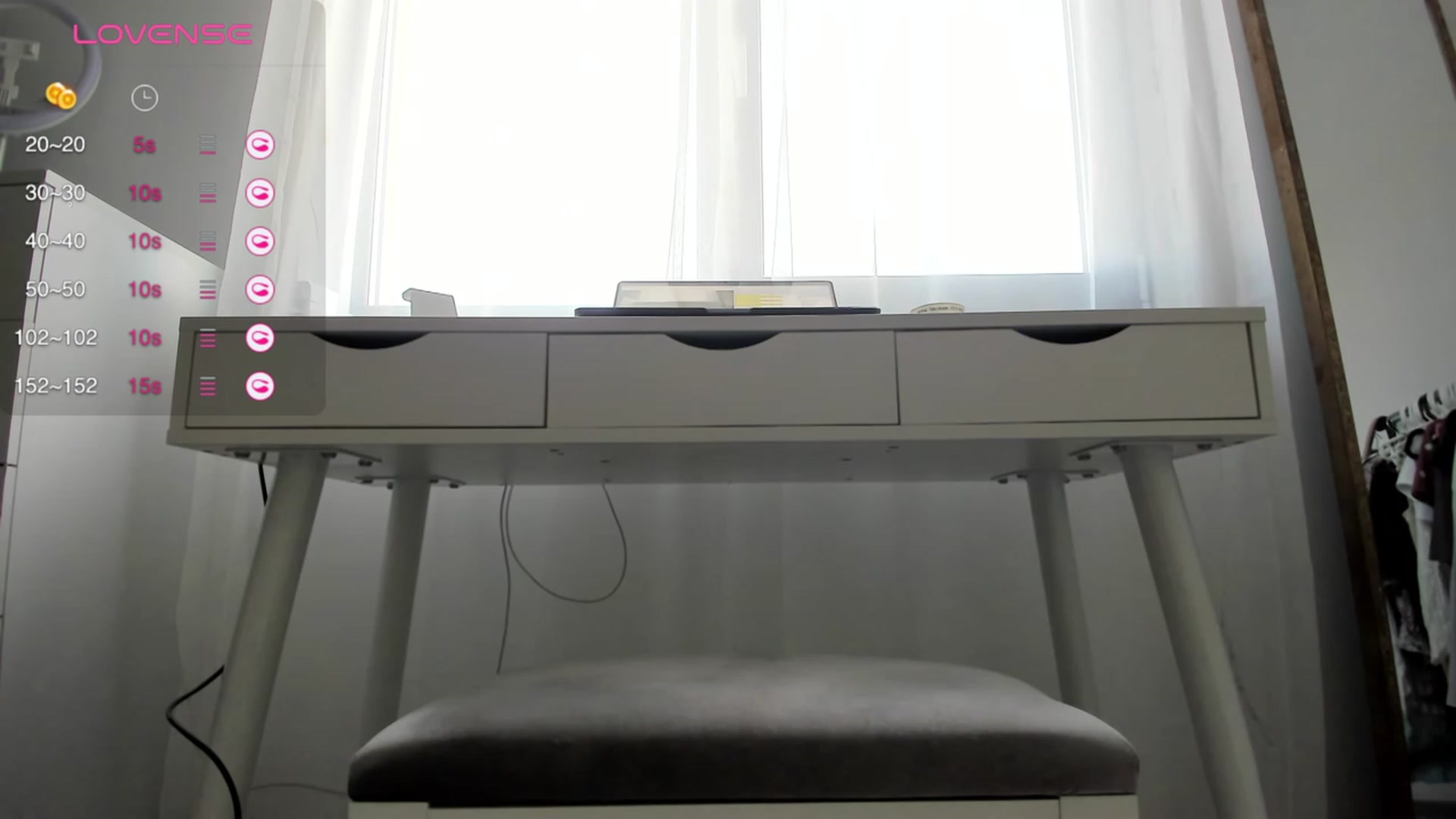 Gallery image thumbnail from K__A__T's myfreecams stream on, 08/21/2023, 14:17 image 12 of 20