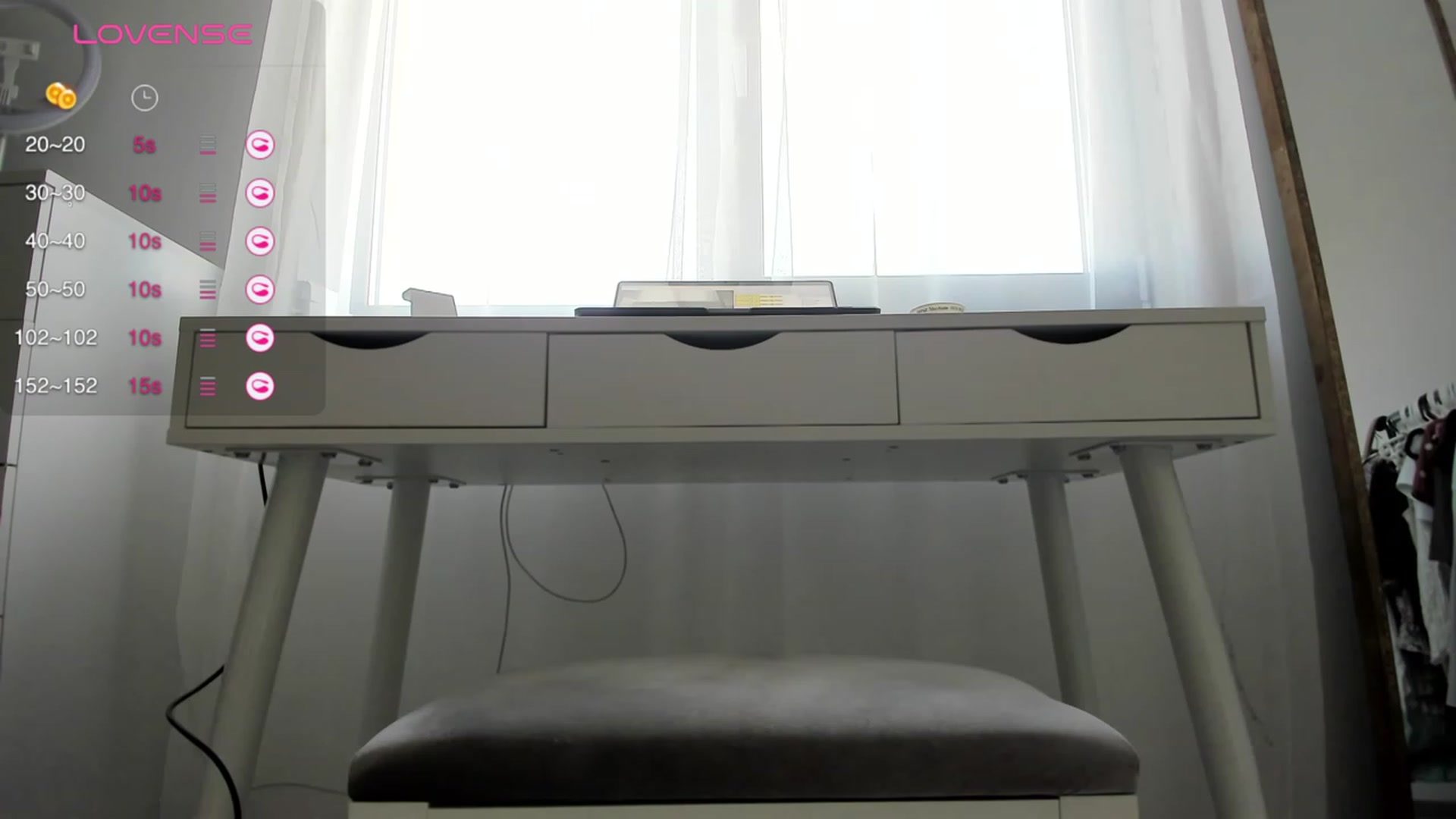 Gallery image thumbnail from K__A__T's myfreecams stream on, 08/21/2023, 14:17 image 13 of 20