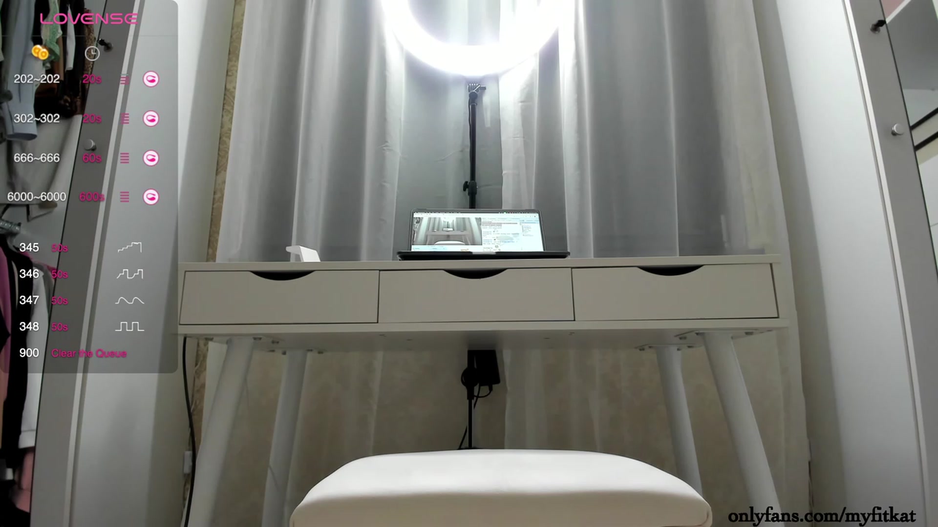 Gallery image thumbnail from K__A__T's myfreecams stream on, 10/16/2023, 16:54 image 13 of 20