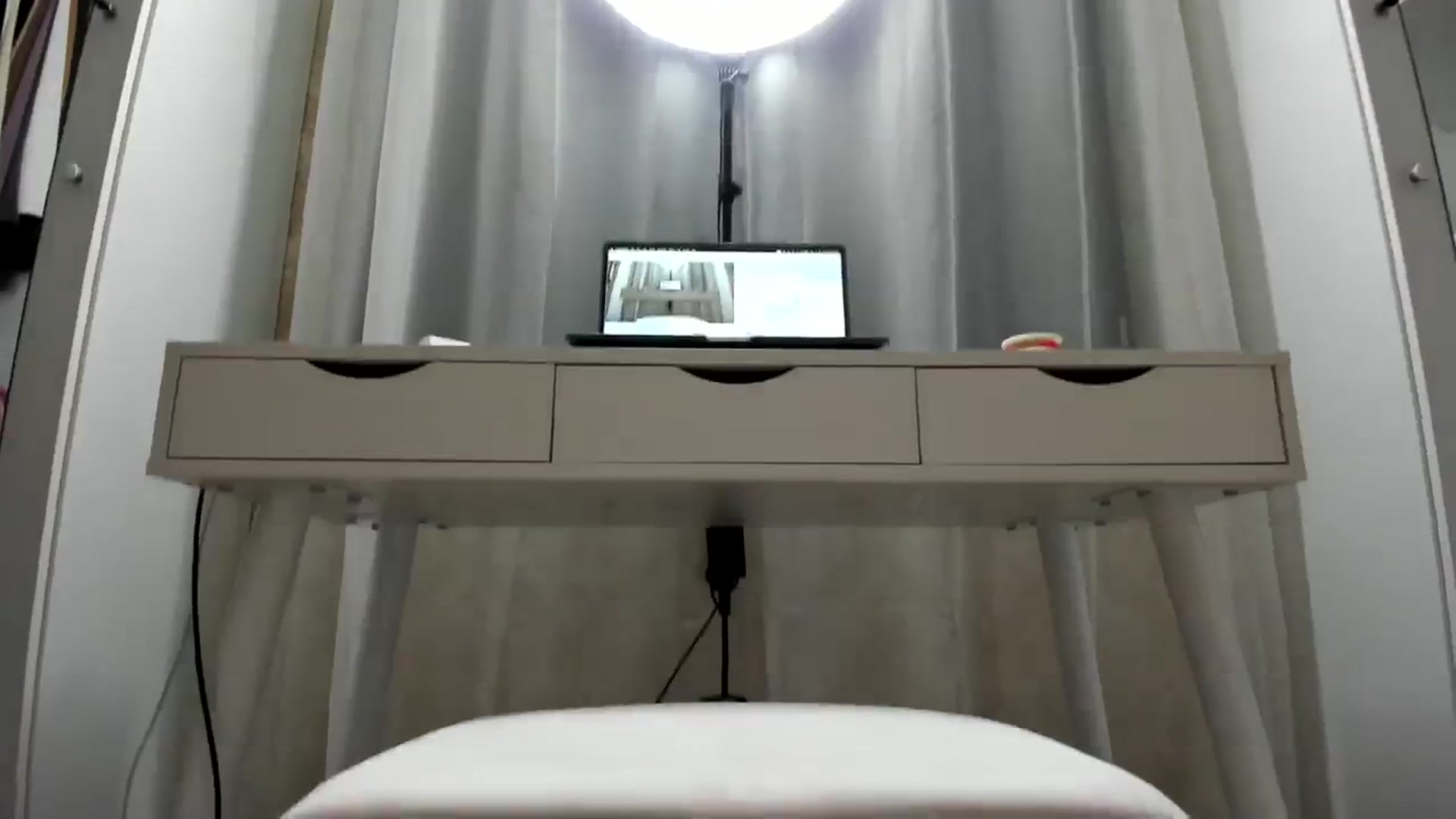Gallery image thumbnail from K__A__T's myfreecams stream on, 11/14/2023, 18:51 image 9 of 20
